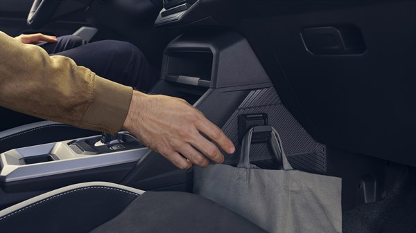 Renault Duster - YouClip fixation system